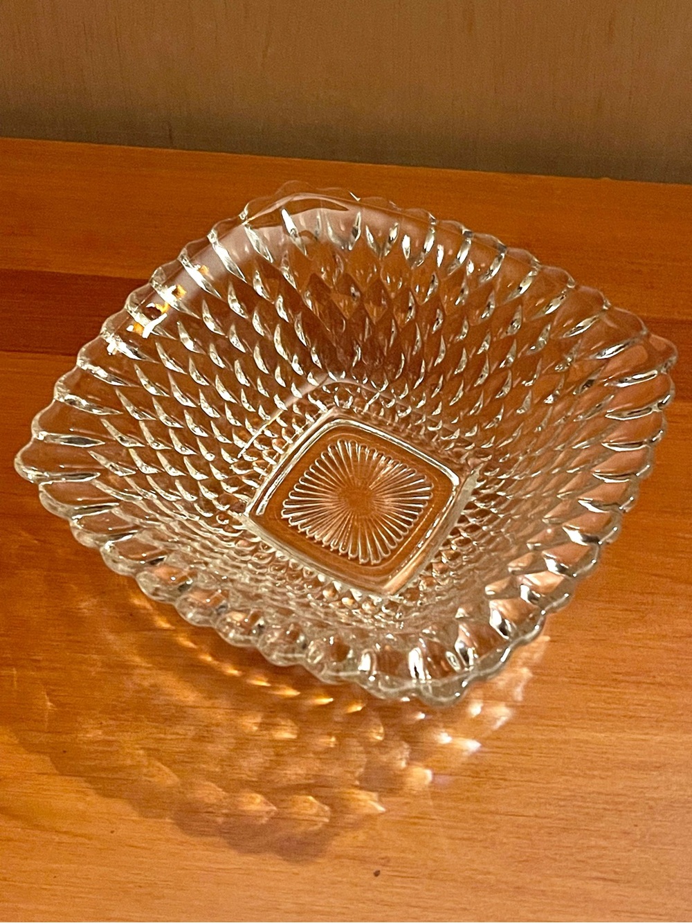 Anchor Hocking Early American Clear Criss Cross Square 6” Fruit Dessert Bowl